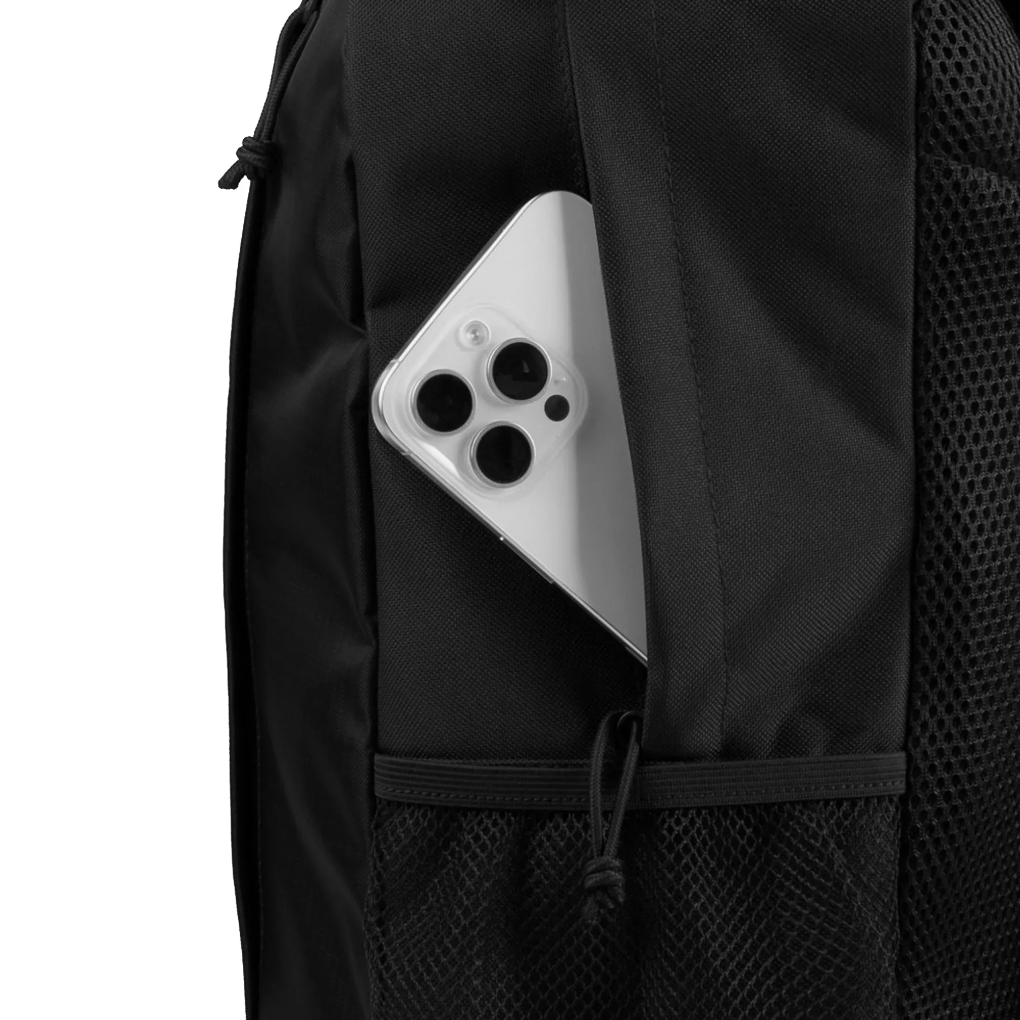 Mochila Fila preta unissex vista frontal para seção essa mochila vai servir